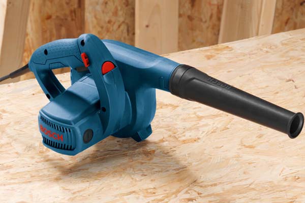 Đặc điểm của máy thổi bụi Bosch GBL 800